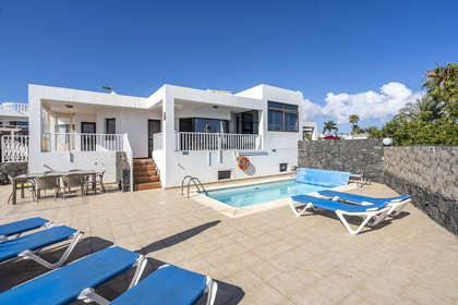 Villa zu verkaufen in Playa Blanca, Yaiza, Lanzarote. 